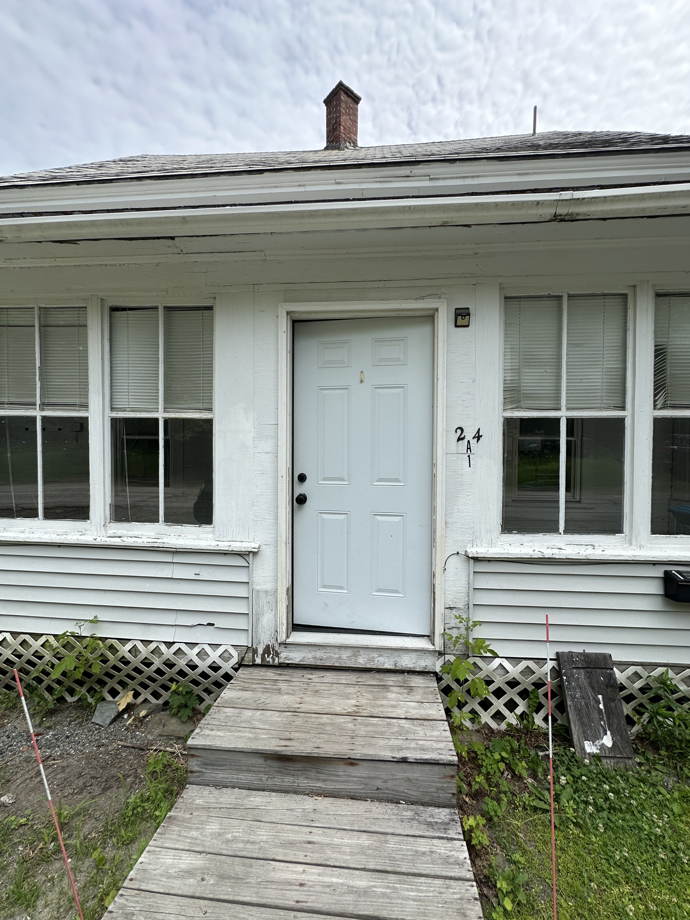 24 Howard Street #1